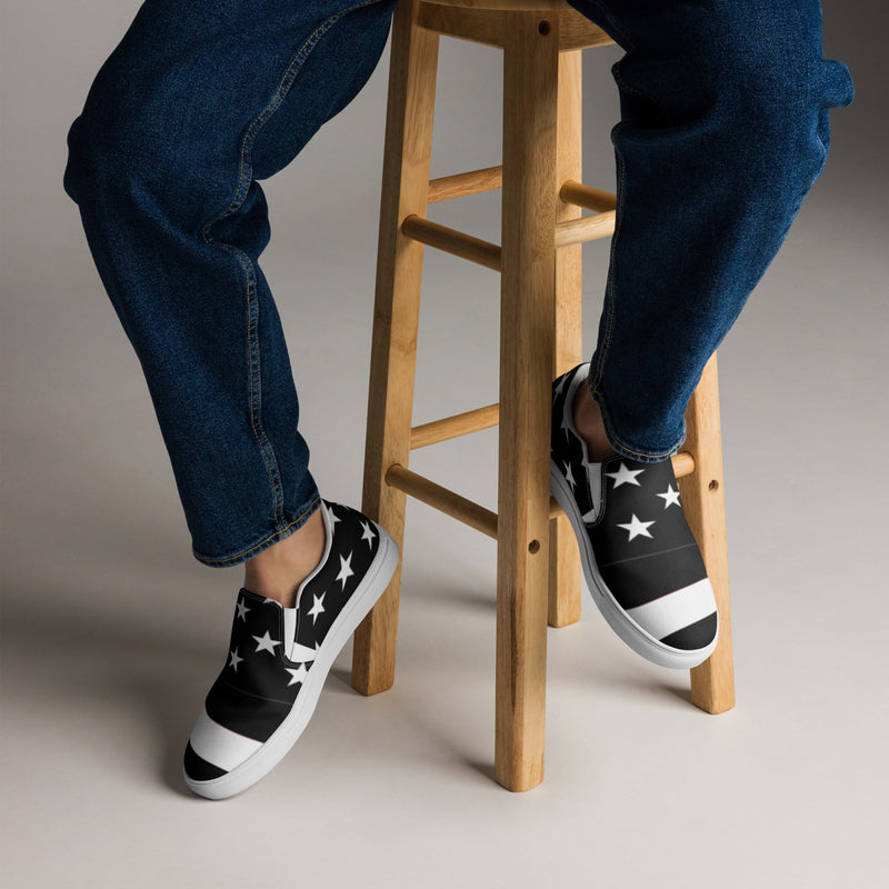 Stars Design Men’s slip-on canvas shoes