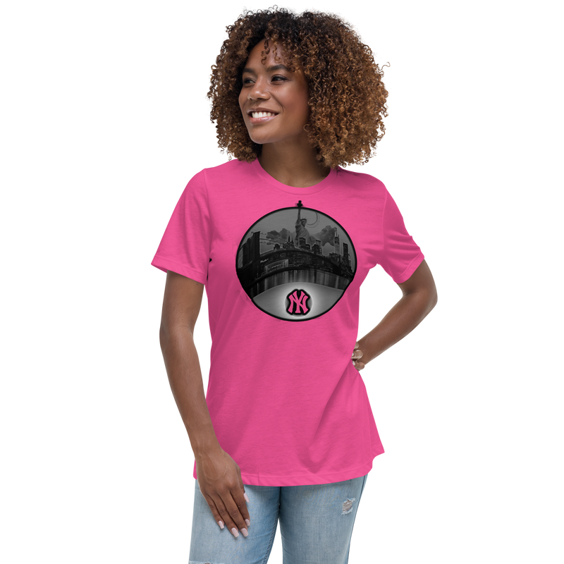 NYC New York City Skyline Women's Relaxed T-Shirt