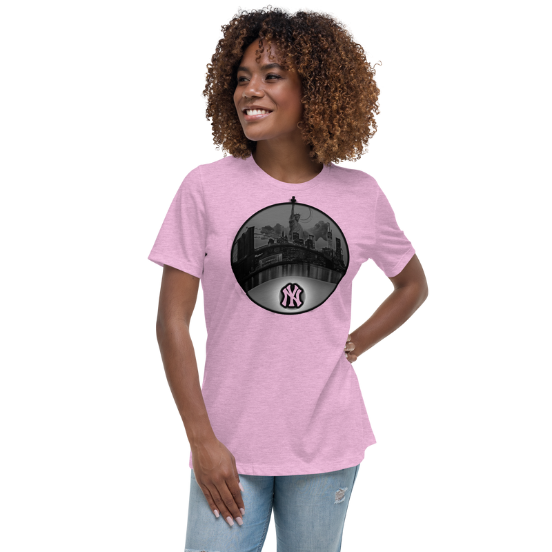NYC New York City Skyline Women's Relaxed T-Shirt